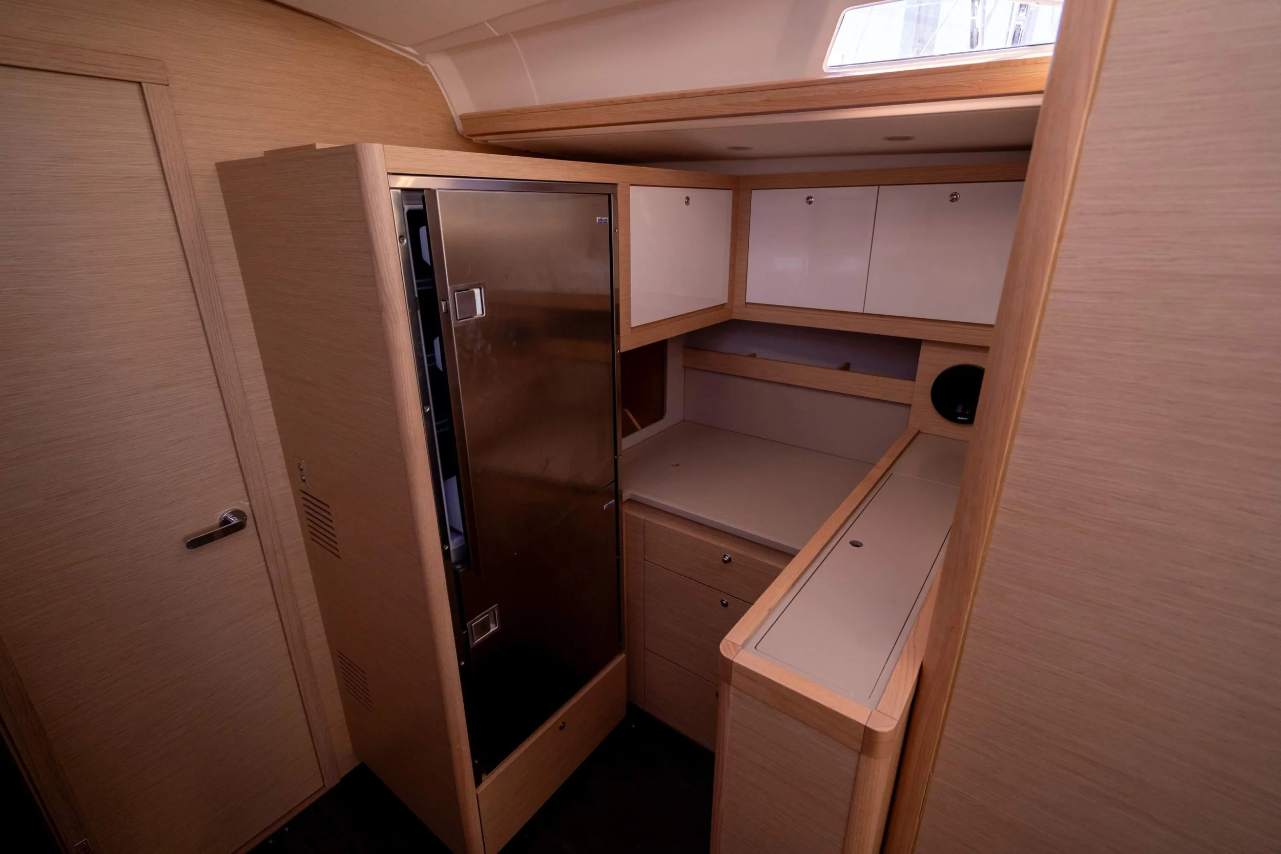 Dufour 530 Smart Electric - 5 + 1 cab. (INSPIRATION)  - 11