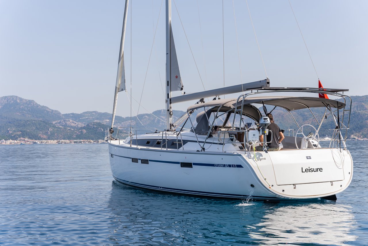 Photo #3 - Bavaria Cruiser 46 - 4 cab. (Leisure) in Marmaris - 39170