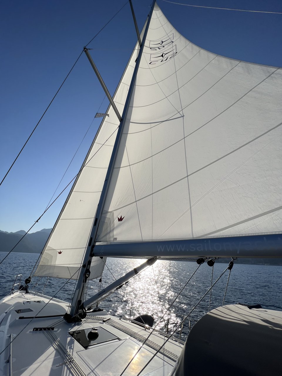 Photo #5 - Bavaria C42 (Sorores) in Marmaris - 39171