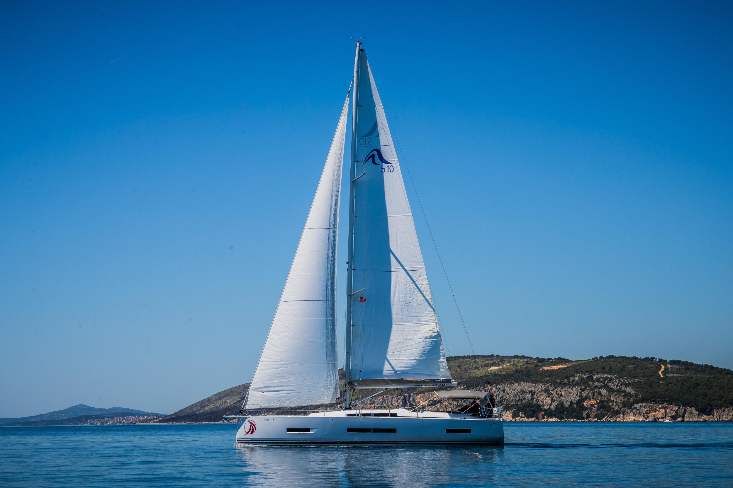 Photo #3 - Hanse 510 - 5 + 1 cab. (Vivid) in Kastela - 39172