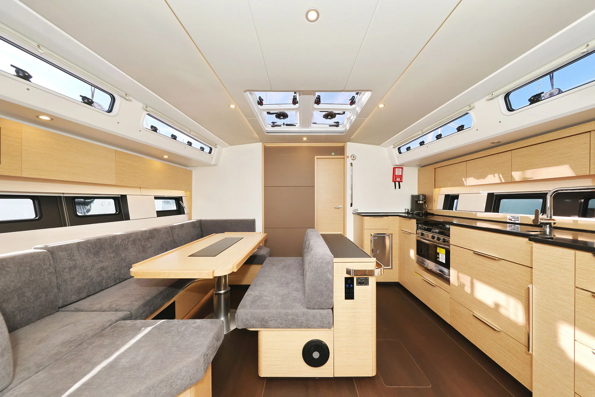 Hanse 510 - 4 + 1 cab. (Tropea - OW)  - 12