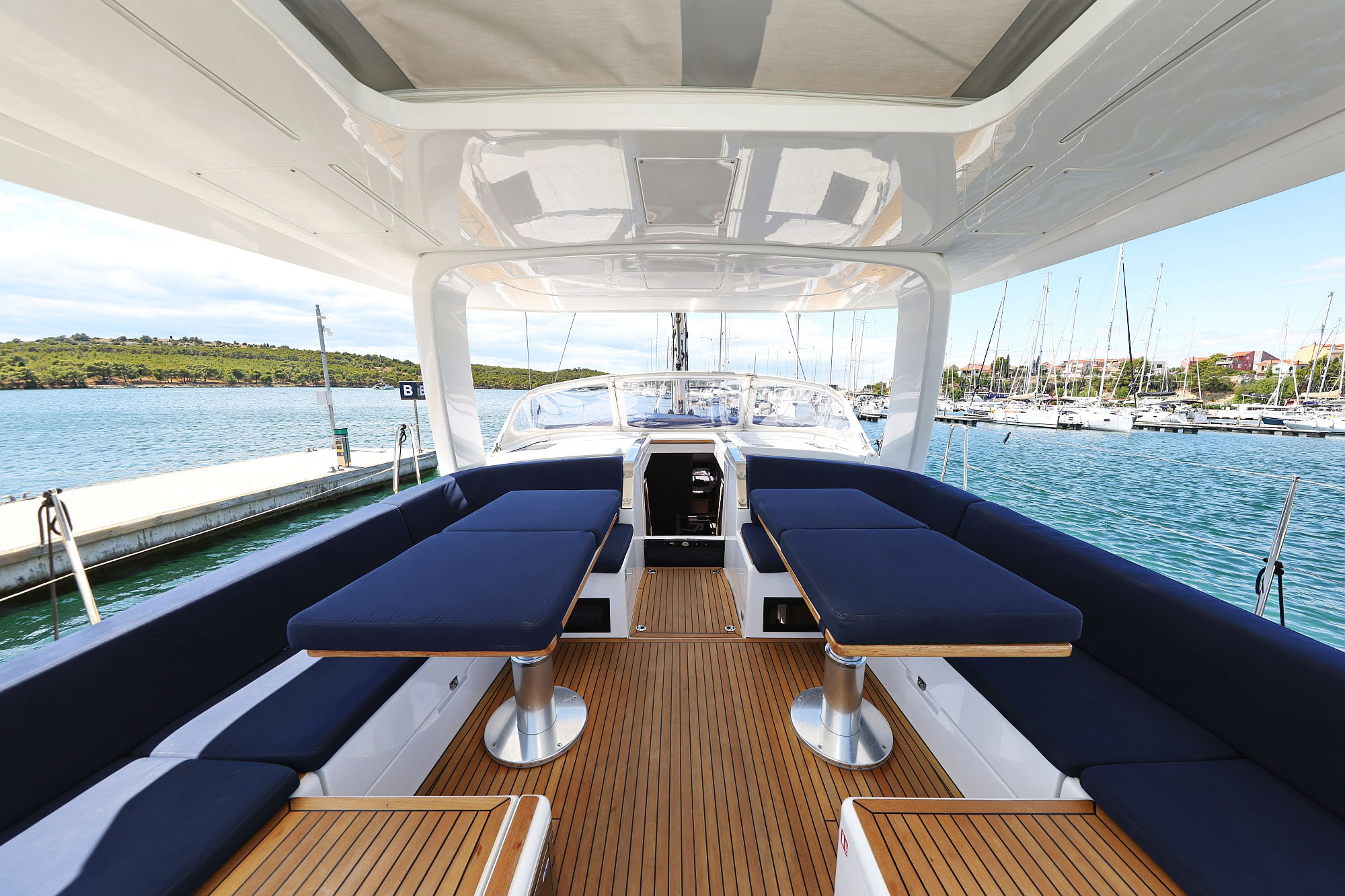 Hanse 510 - 3 + 1 cab. — photo 6