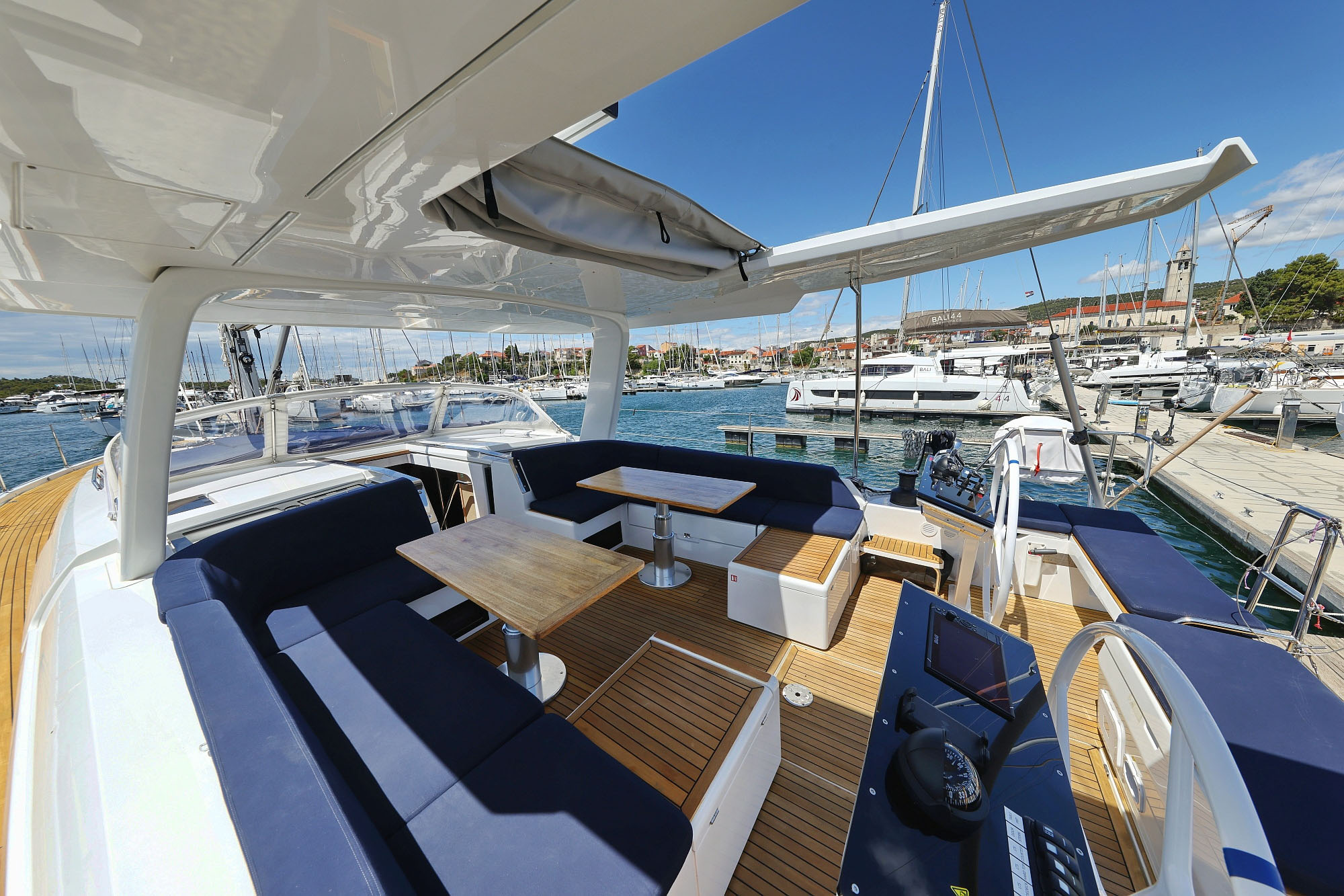 Hanse 510 - 3 + 1 cab. — photo 8