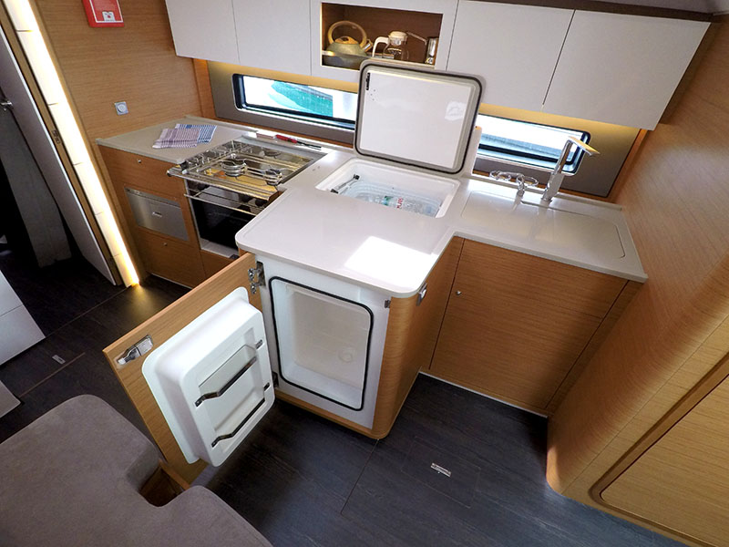 Dufour 41 - 3 cab. — photo 13
