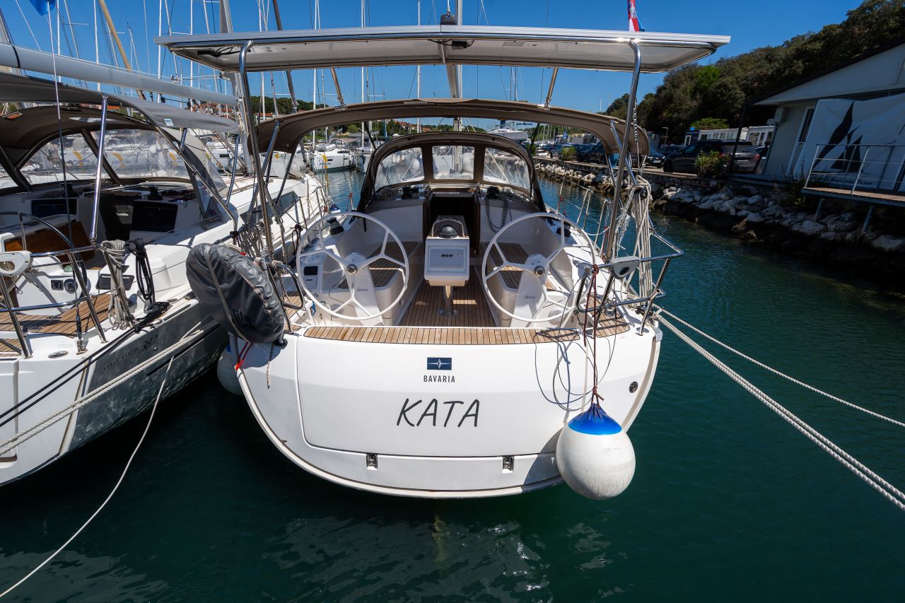 Photo #1 - Bavaria Cruiser 37 - 2 cab. (Kata) in Pula - 39195