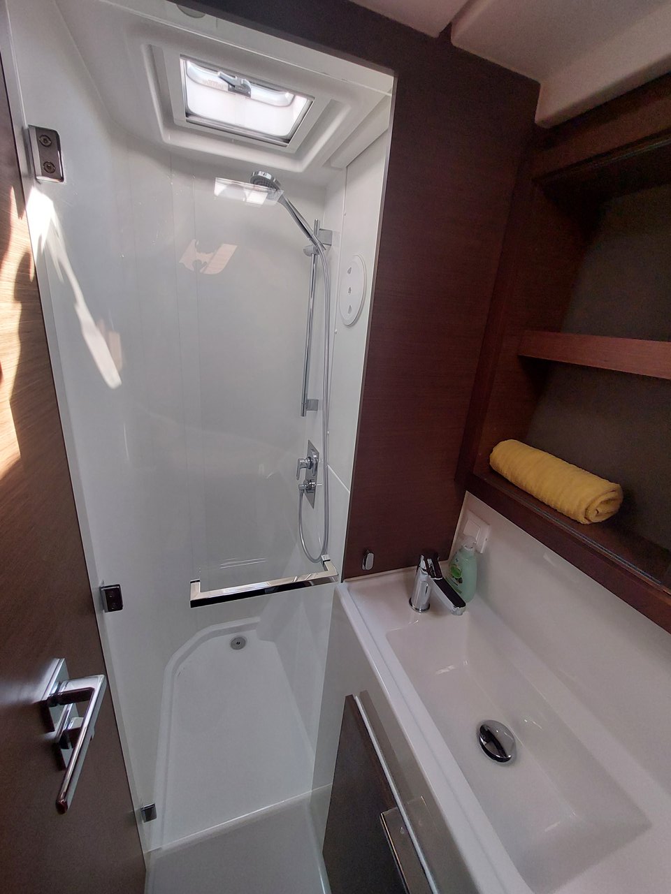Photo #10 - Lagoon 40 - 4 + 1 cab. (Manu) in Trogir - 39229