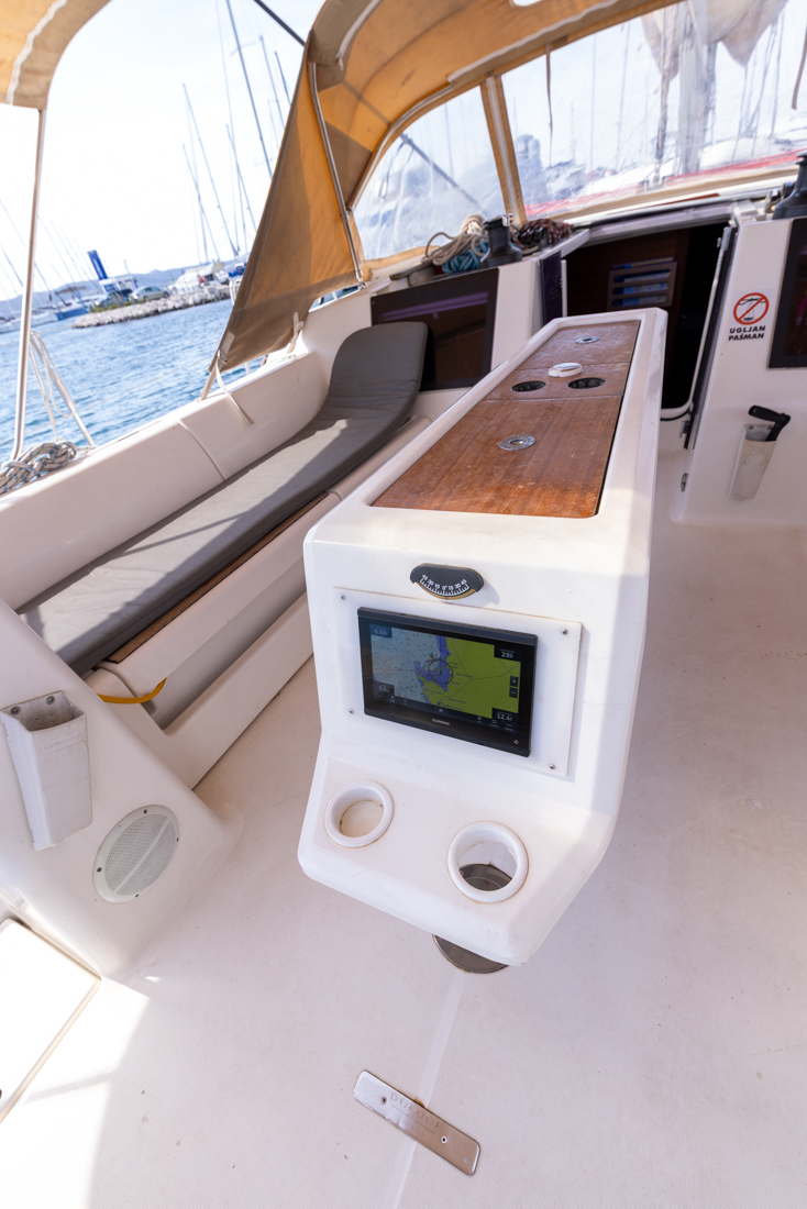 Photo #8 - Dufour 460 GL (Erco) in Biograd - 39243