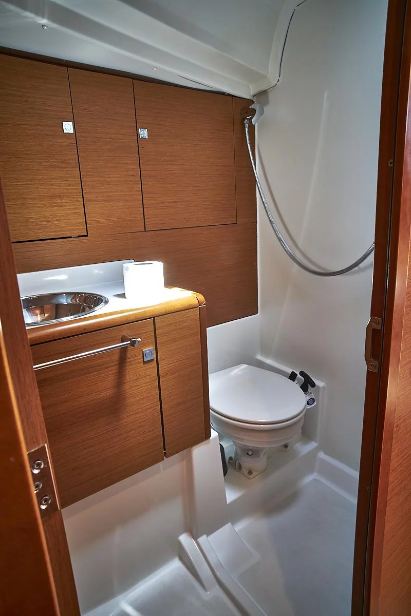 Sun Odyssey 449 (Una Bella Ria)  - 18