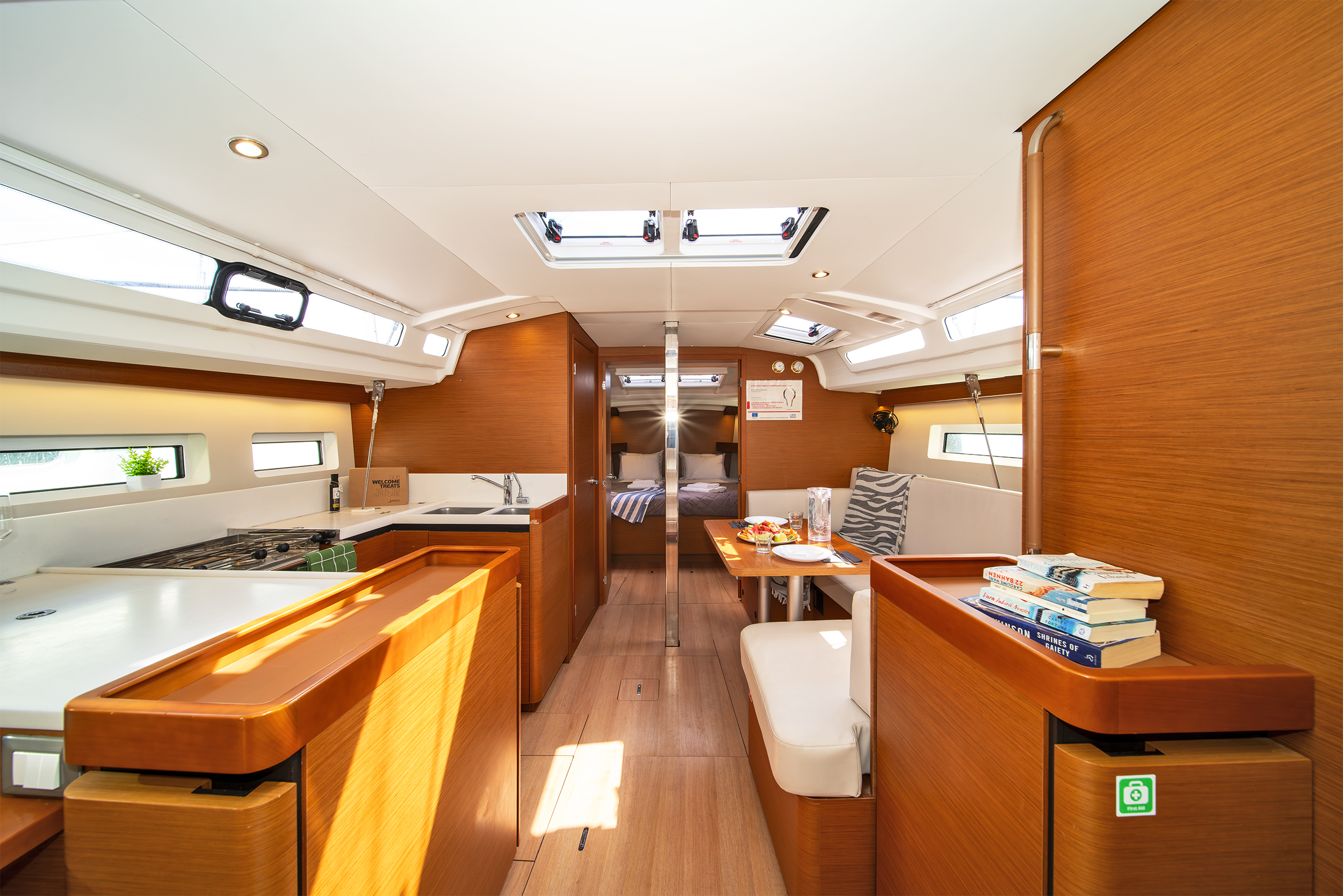 Sun Odyssey 440 - 4 cab. — photo 10