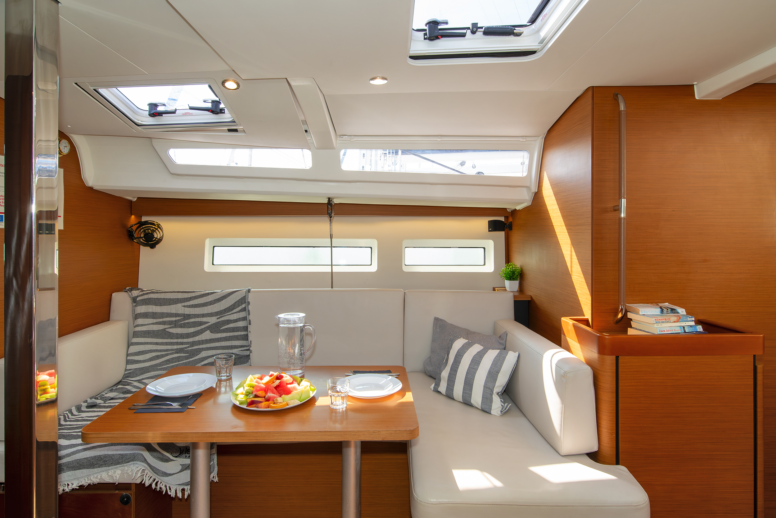 Sun Odyssey 440 - 4 cab. — photo 20