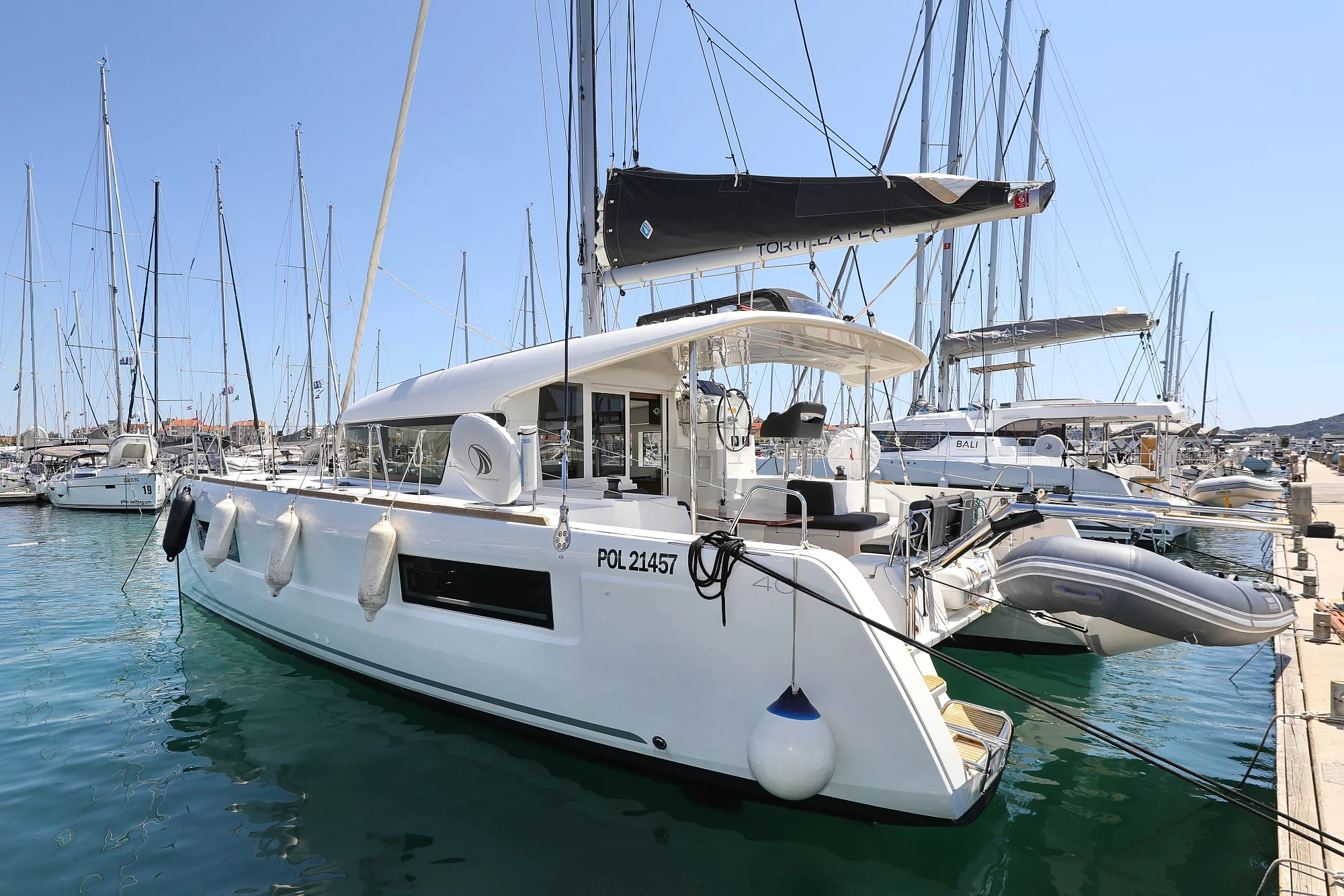 Lagoon 40 - 4 + 2 cab (Tortilla Flat)  - 0