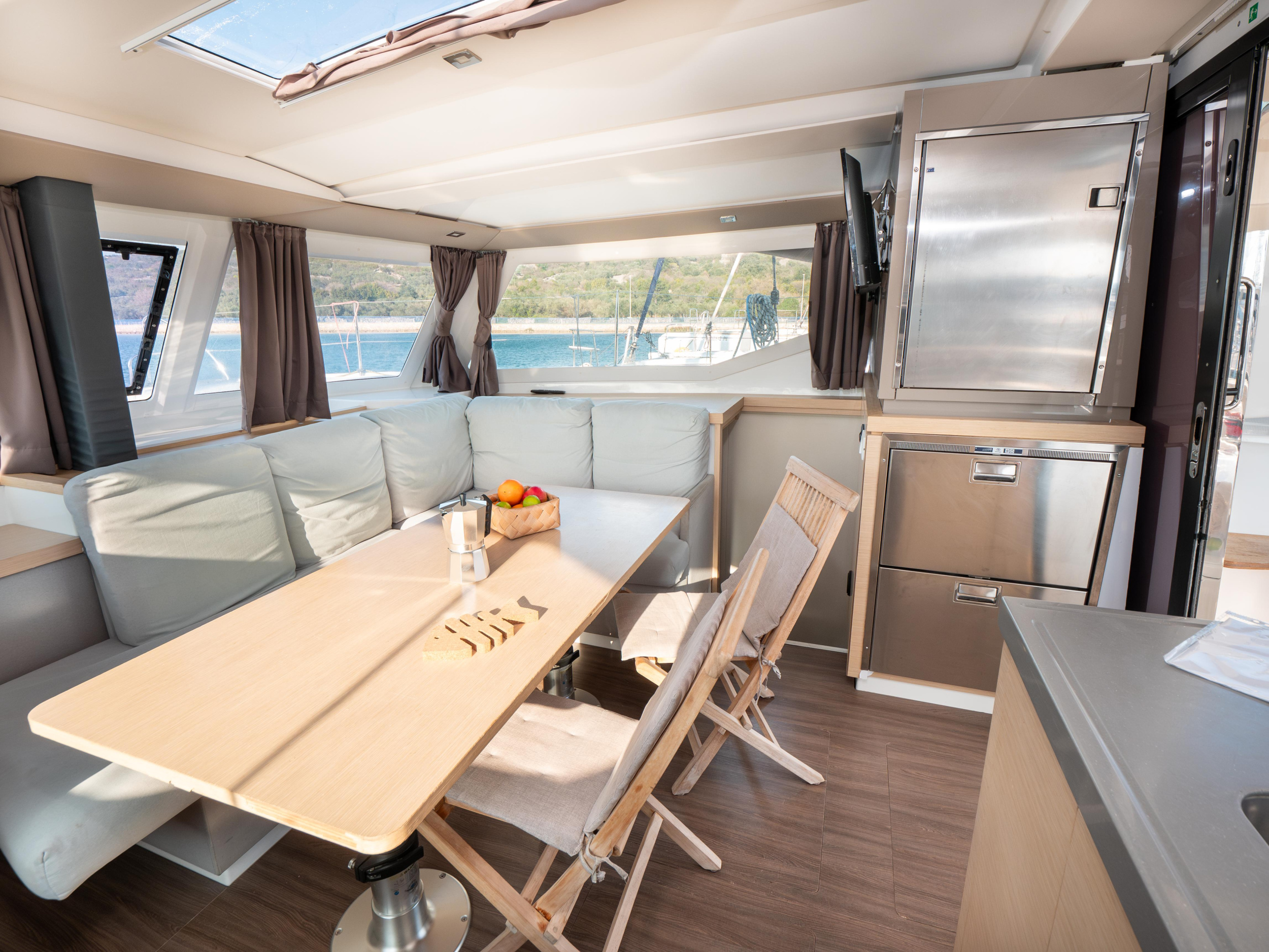 Fountaine Pajot Lucia 40 - 4 cab. — photo 6
