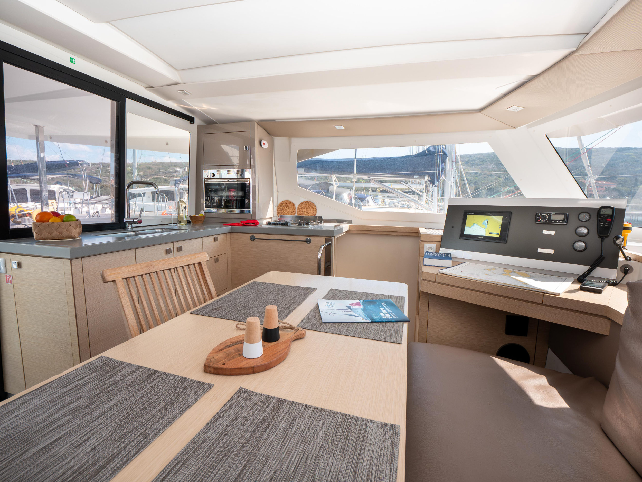 Fountaine Pajot Lucia 40 - 4 cab. — photo 9