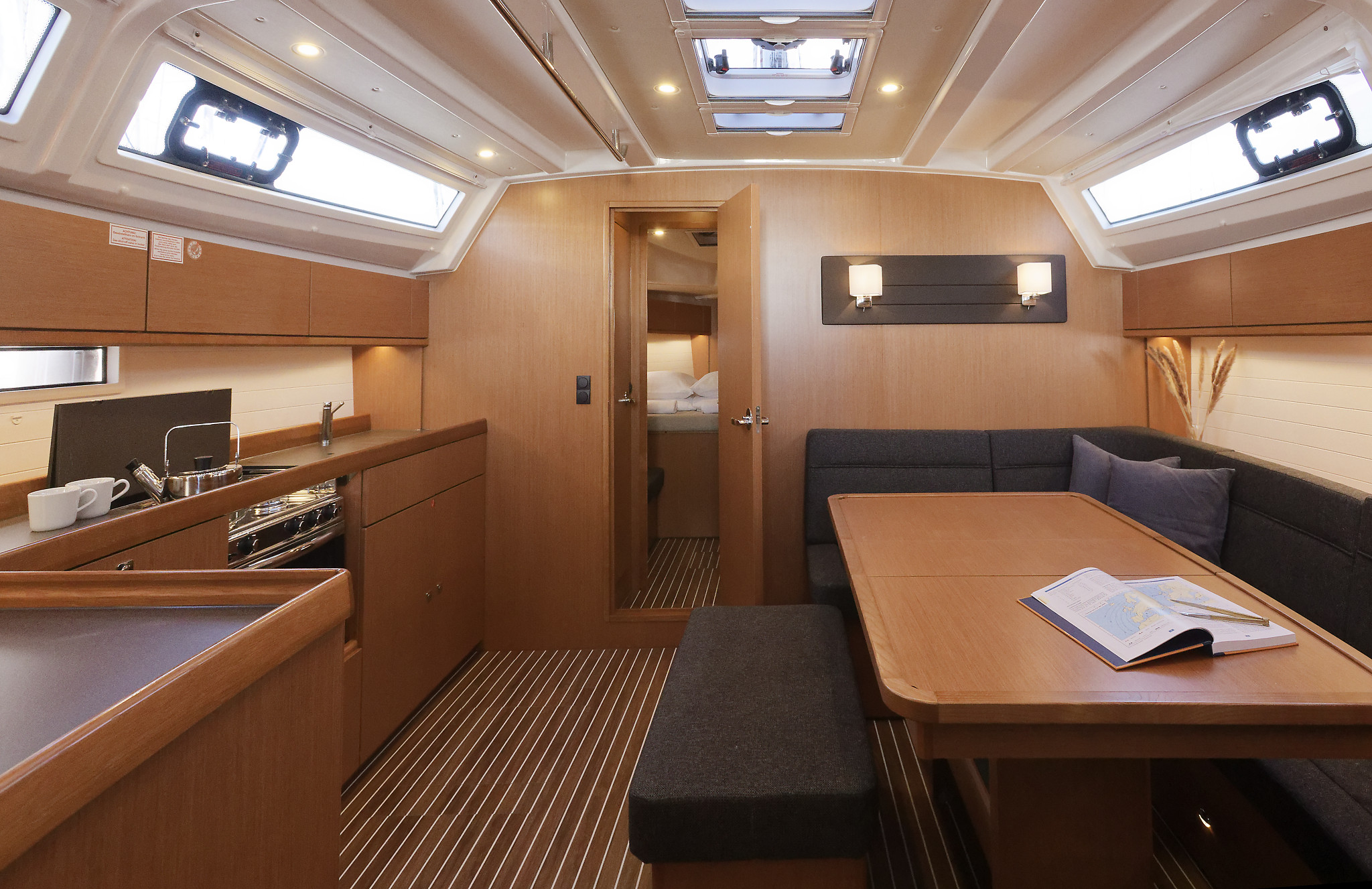 Photo #1 - Bavaria Cruiser 46 - 4 cab. (Val) in Kastela - 39302