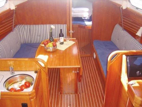 Bavaria 33 Cruiser (Konstantinos)  - 3