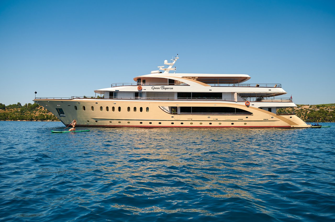 Photo #2 - Queen Eleganza (Queen Eleganza) en Split - 39355