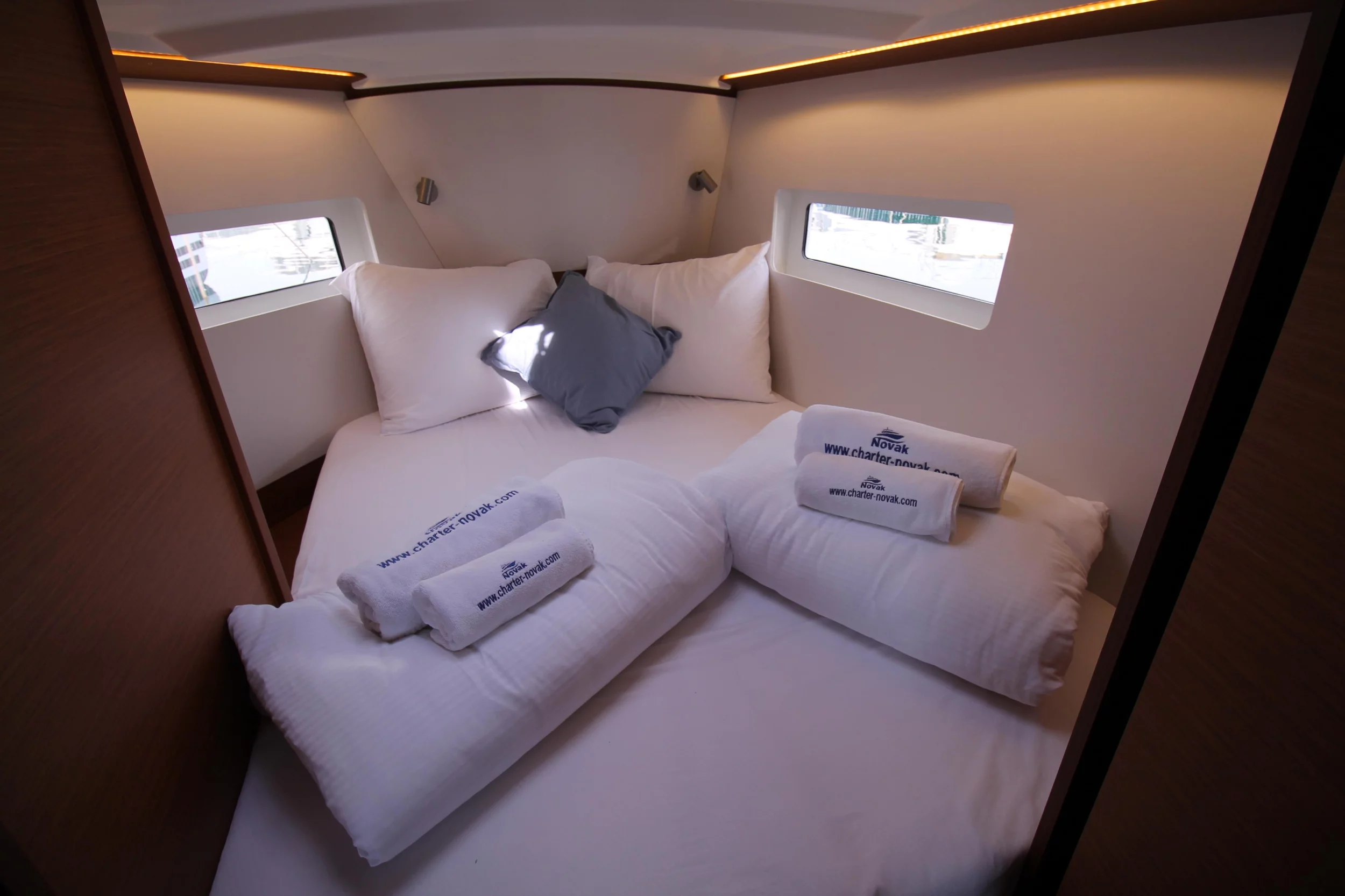 Sun Odyssey 380 (Evita)  - 16