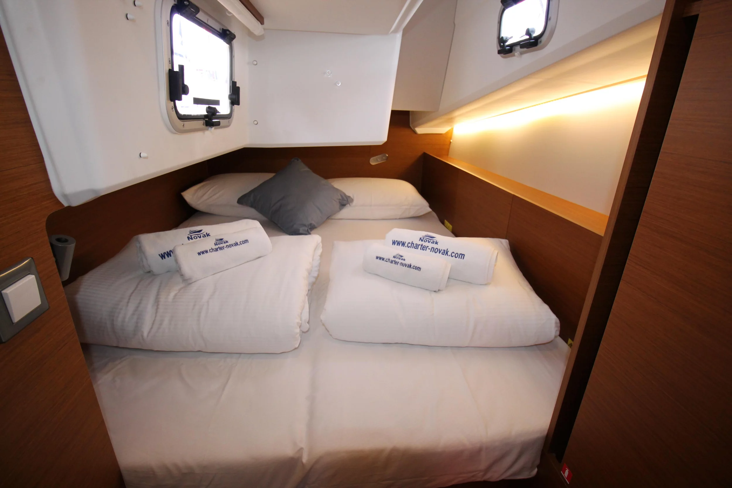 Sun Odyssey 380 (Evita)  - 18