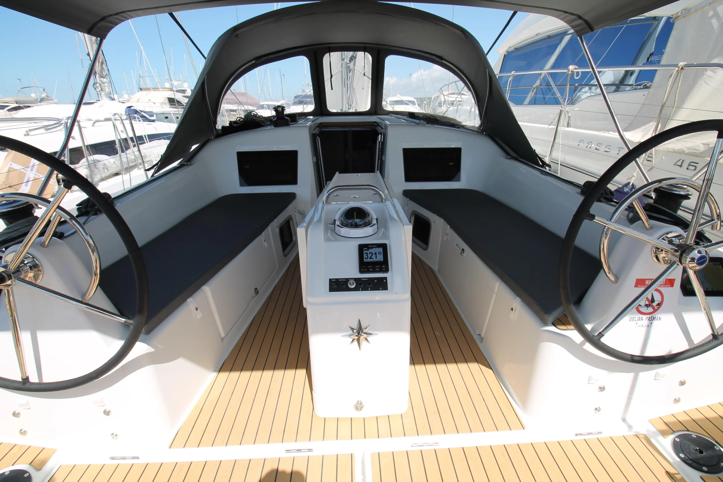 Sun Odyssey 410 - 3 cab. (Bona Res)  - 6