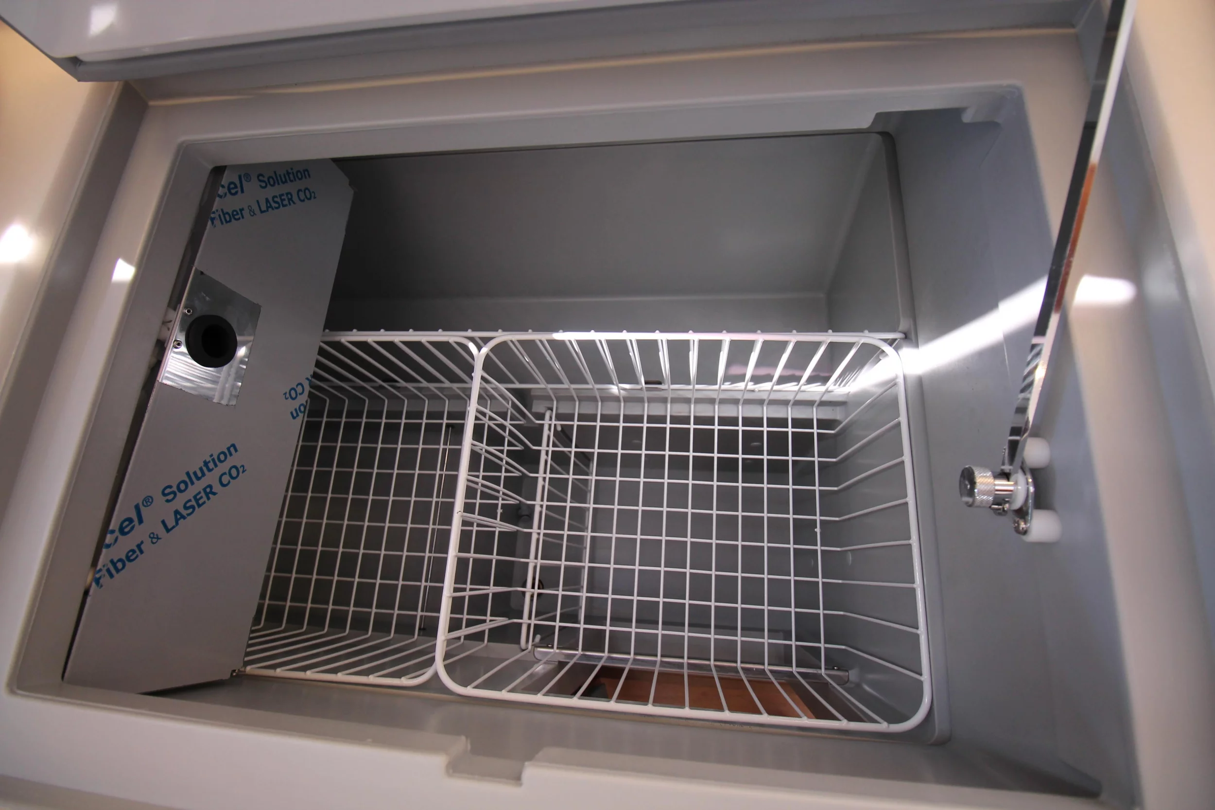 Sun Odyssey 410 - 3 cab. (Bona Res)  - 12
