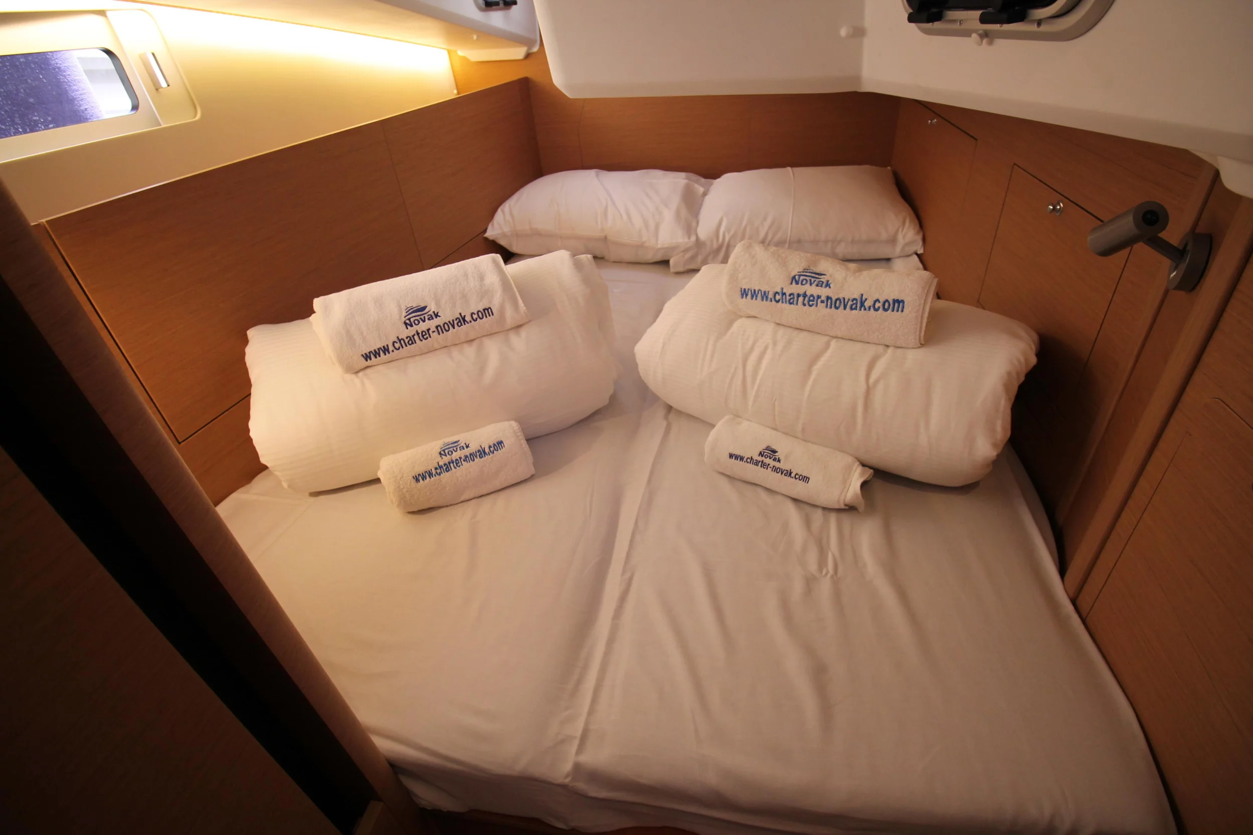 Sun Odyssey 410 - 3 cab. (Bona Res)  - 18
