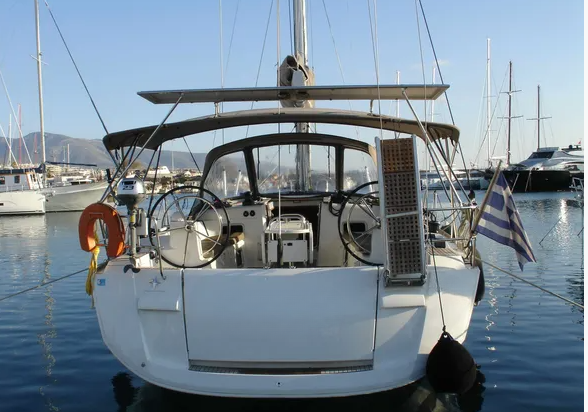 Photo #5 - Sun Odyssey 519 - 5 + 1 cab. (Axia) in Athens - 39395