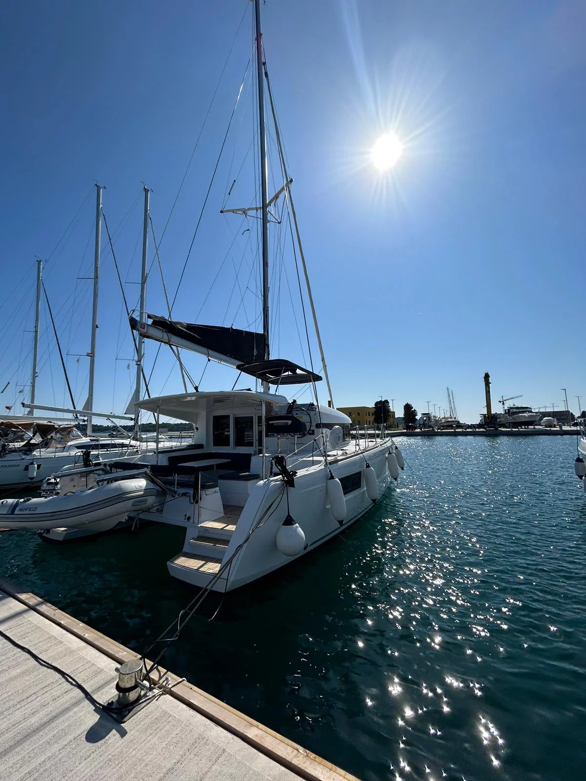 Lagoon 40 - 4 + 2 cab (Sunlight)  - 12