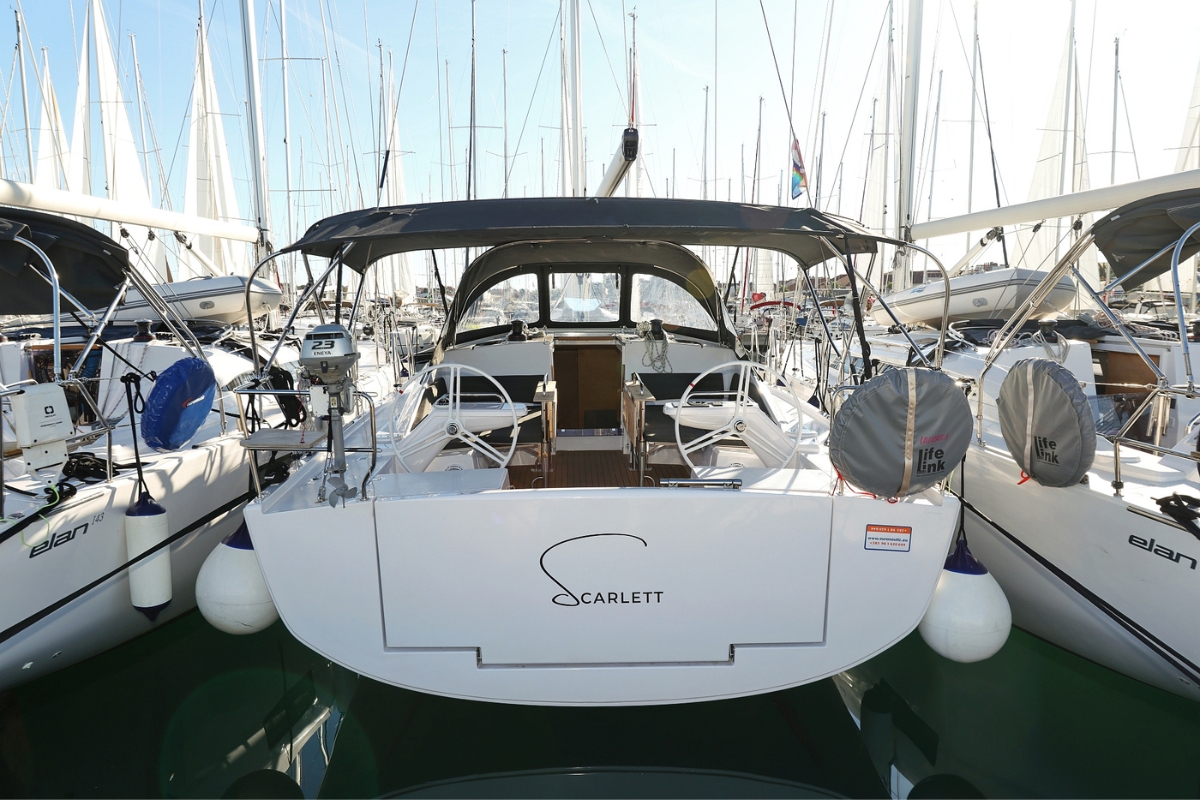 Photo #1 - Elan Impression 45 - 4 cab. (Scarlett) in Biograd - 39424
