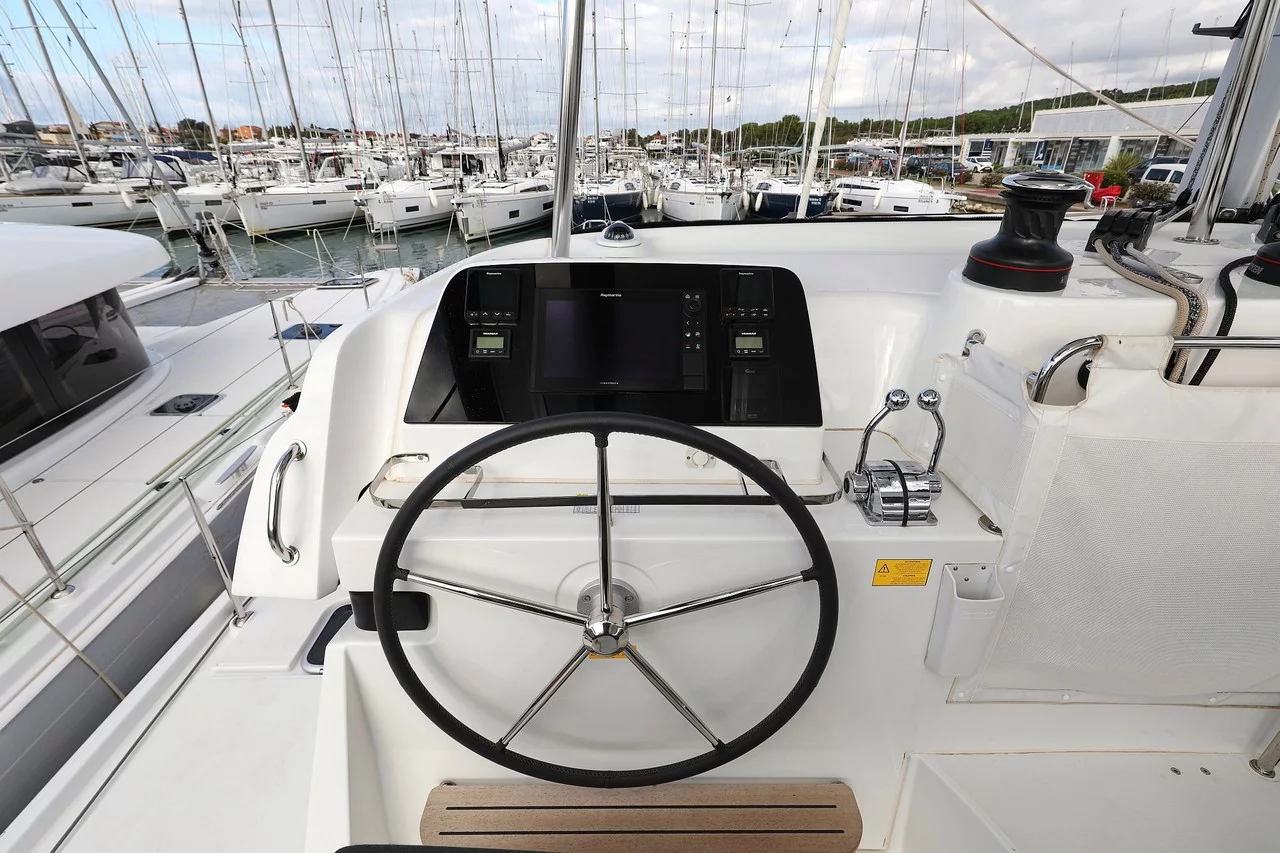 Lagoon 42 - 4 + 2 cab. (Zara)  - 7