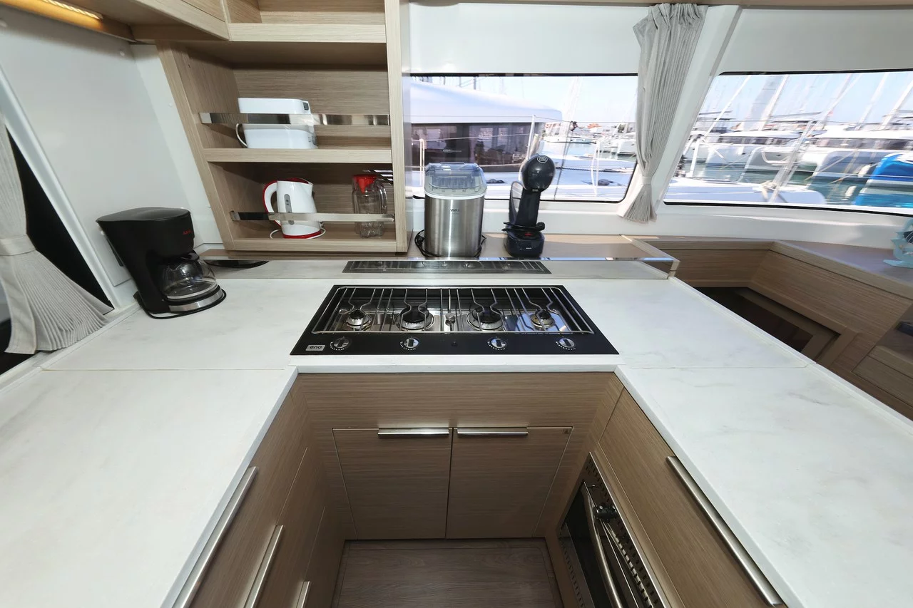 Lagoon 46 - 4 + 2 cab. (Ship Happens)  - 20