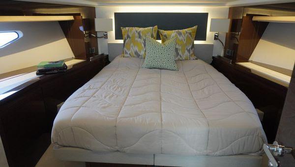 Photo #12 - Prestige 590 Flybridge - 3 + 1 cab. (La Dolce Vita II) en St. Petersburg - 39452