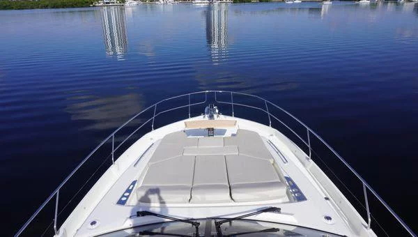 Prestige 590 Flybridge - 3 + 1 cab. (La Dolce Vita II)  - 18