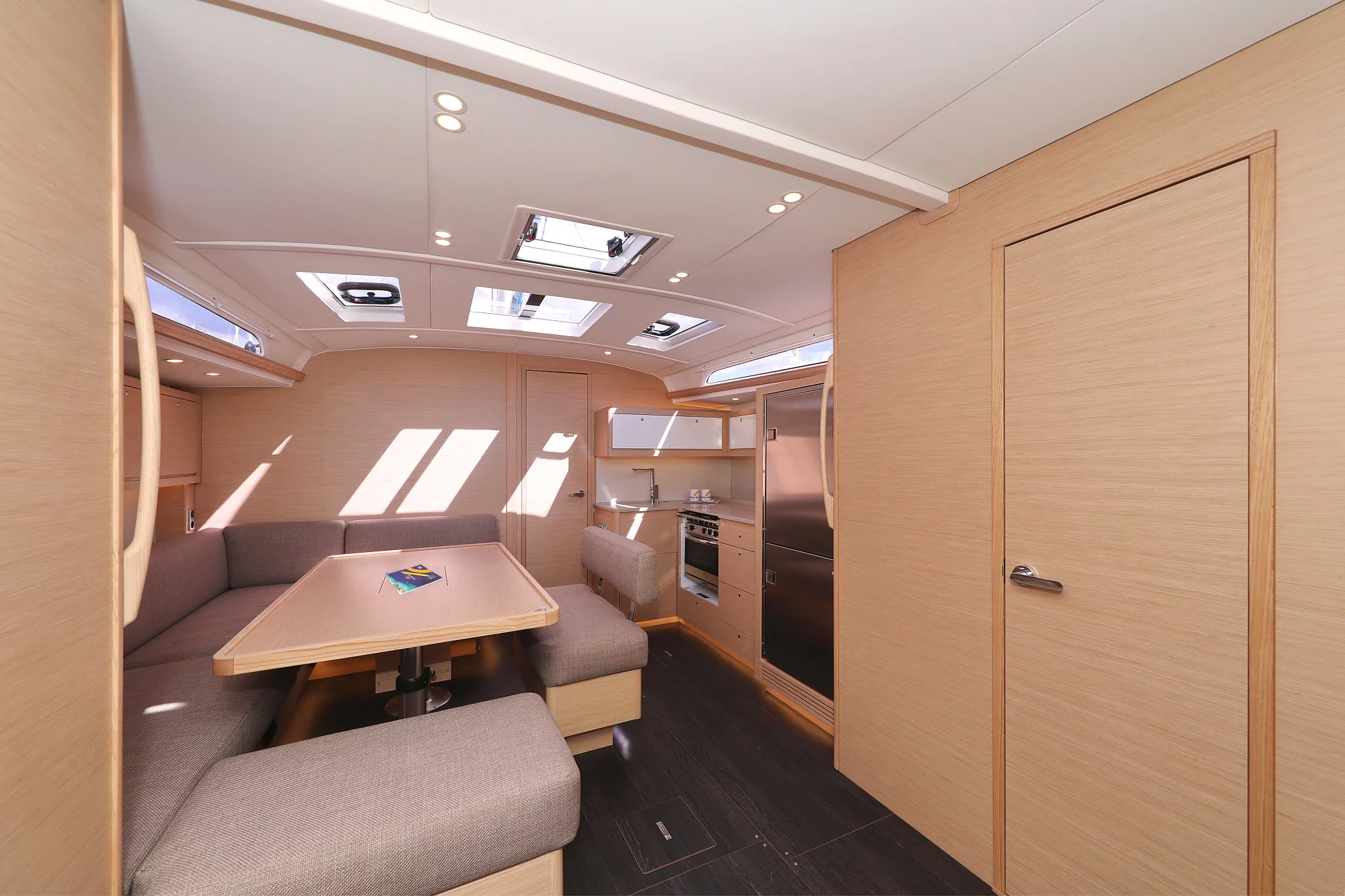 Dufour 470 - 5 cab. (Sea Breeze)  - 12