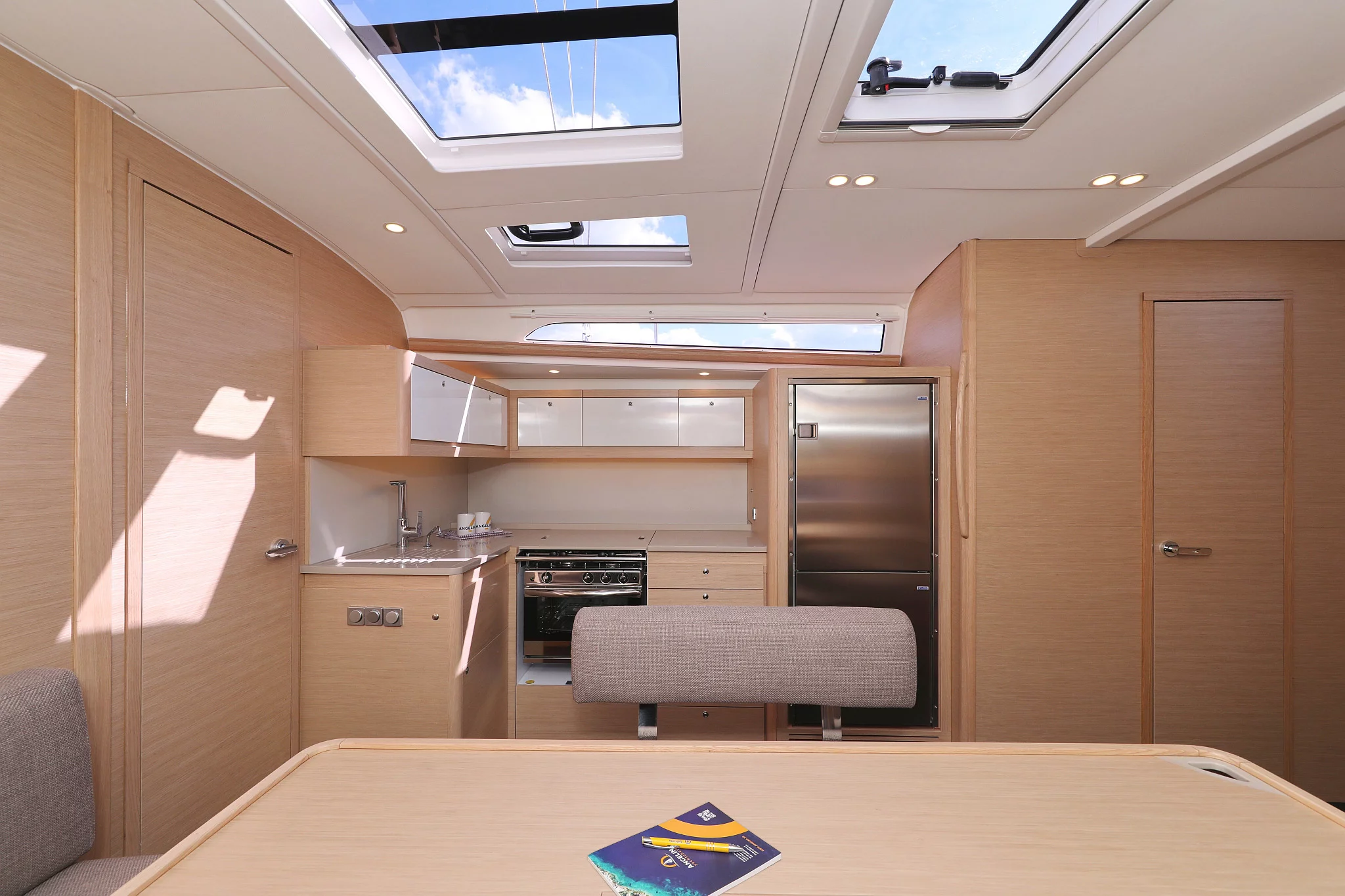 Dufour 470 - 5 cab. (Sea Breeze)  - 17