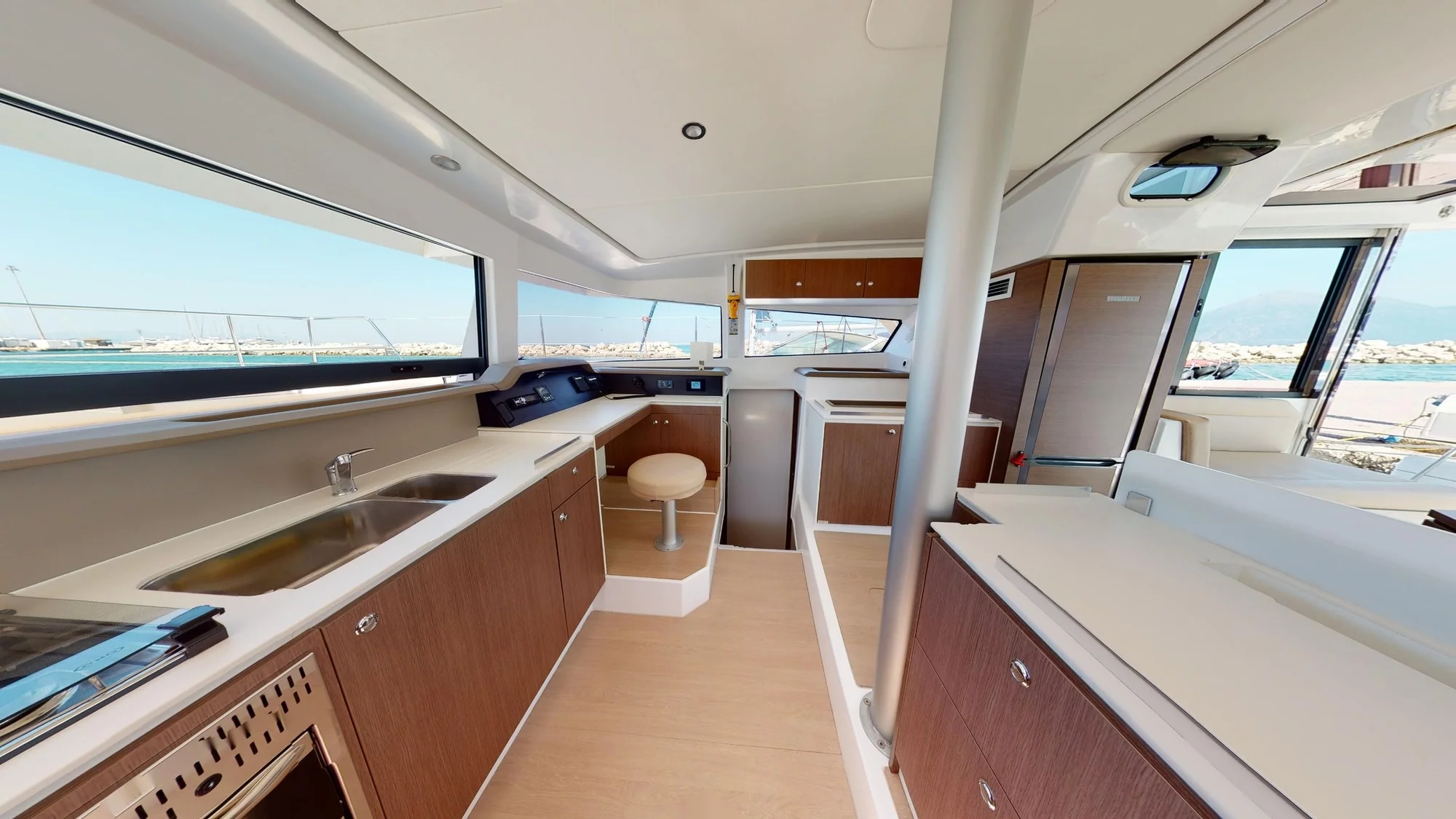 Bali 4.1 - 4 + 1 cab. (Efi)  - 7