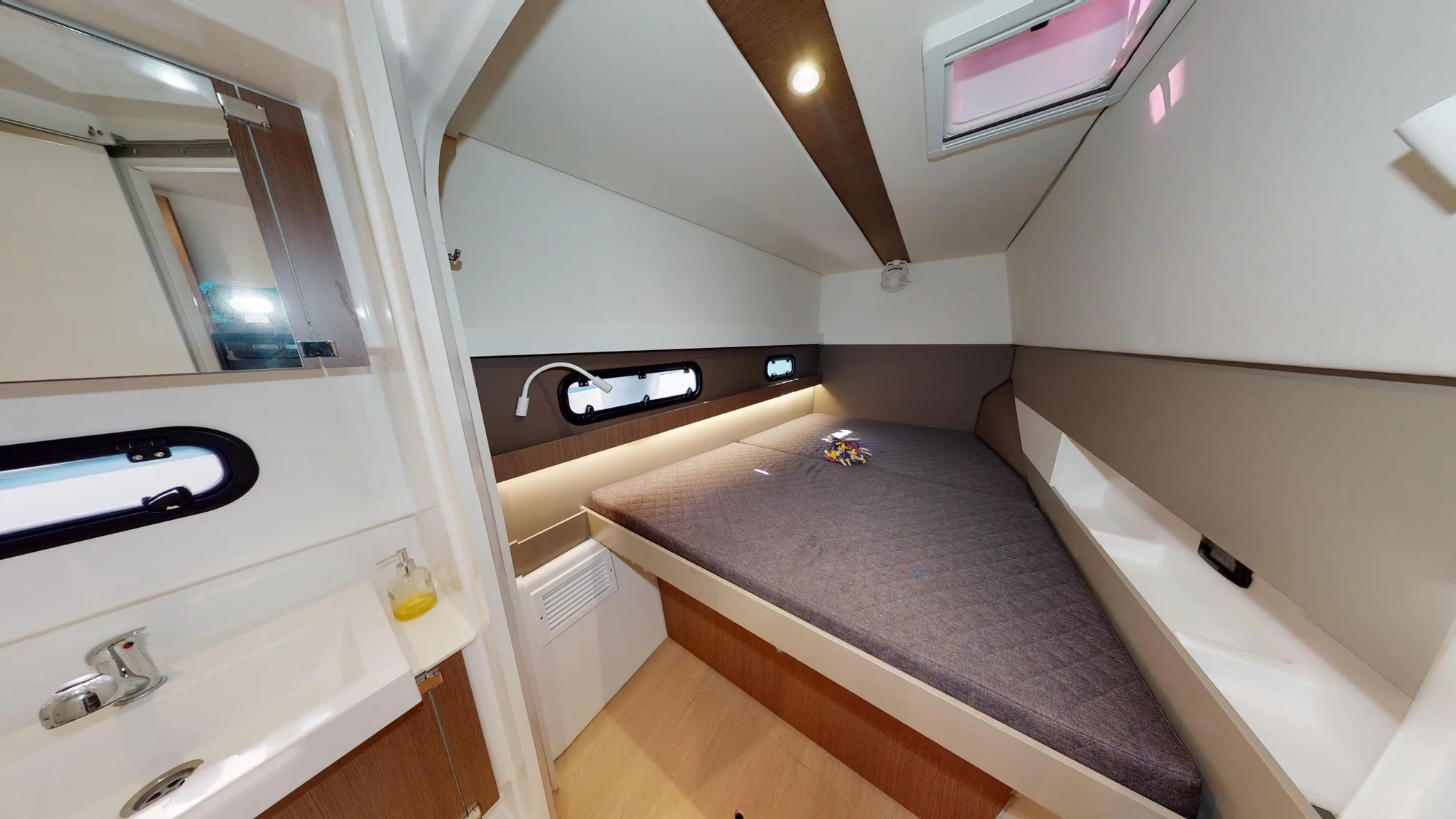 Bali 4.1 - 4 + 1 cab. (Efi)  - 14