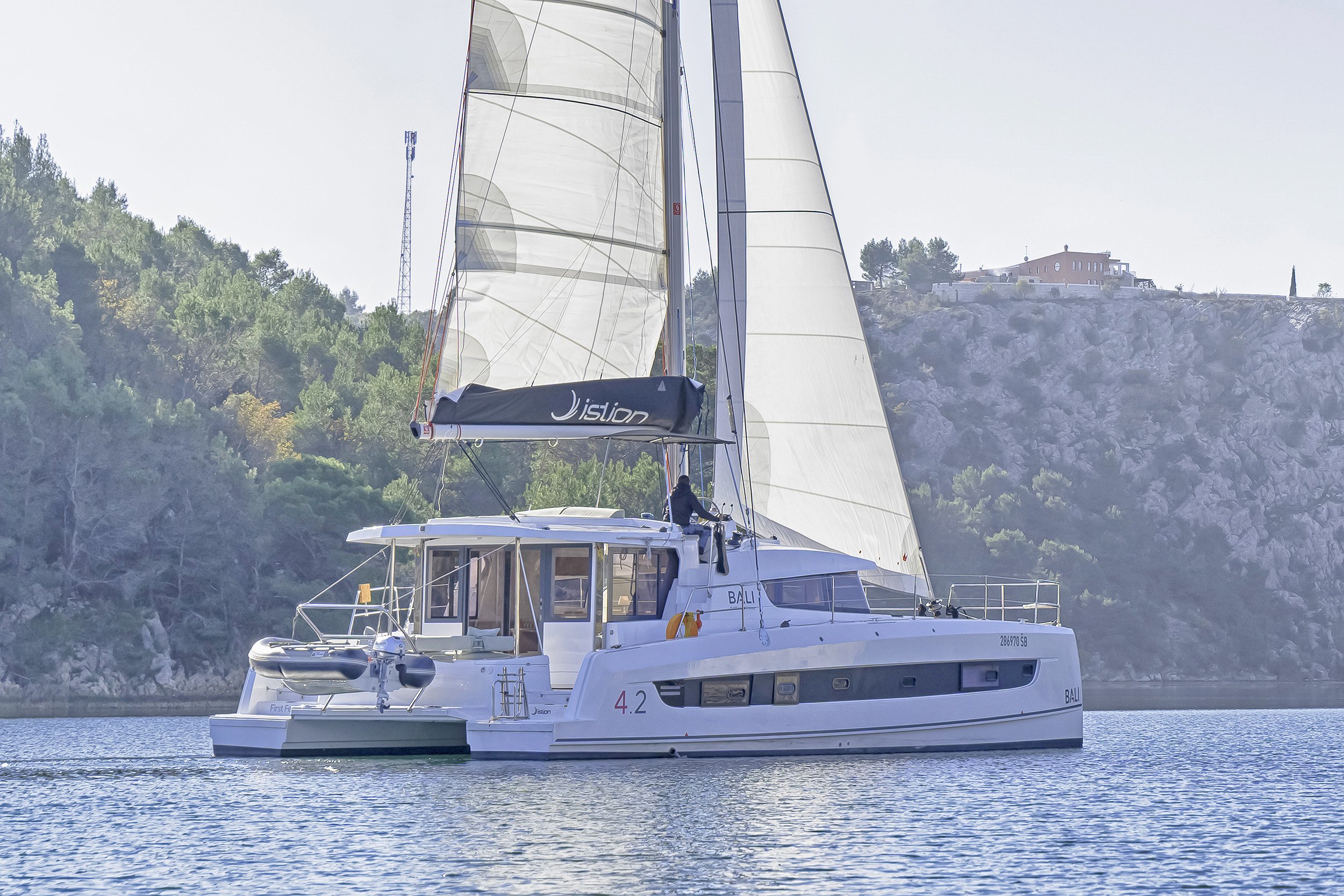 Photo #1 - Bali 4.2 - 4 + 1 cab. (First Feeling) en Skradin - 39515
