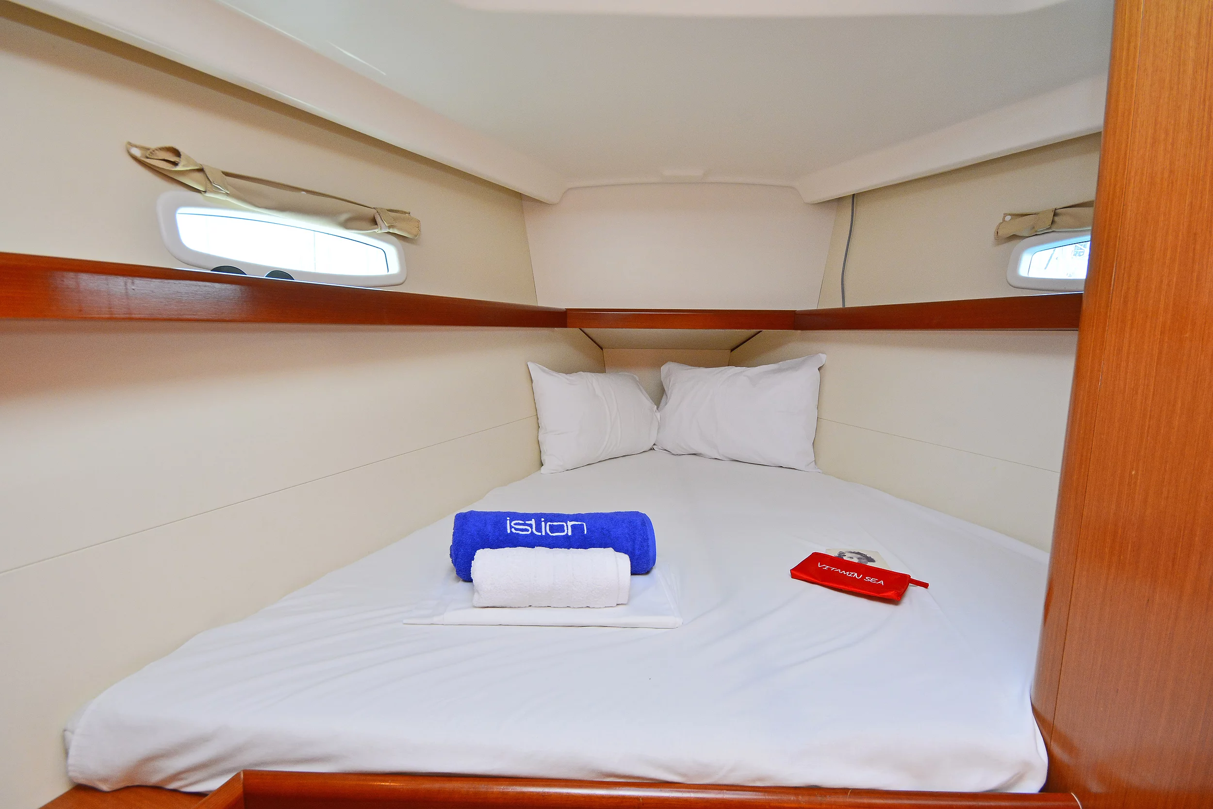 Oceanis 43 (Konstantinos)  - 2
