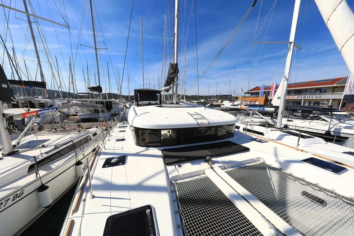 Lagoon 40 - 4 + 2 cab (Liquid Spirit)  - 3