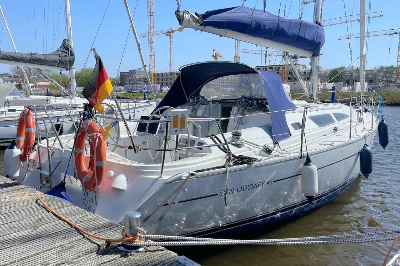 Sun Odyssey 40 (Moulin Rouge)  - 5