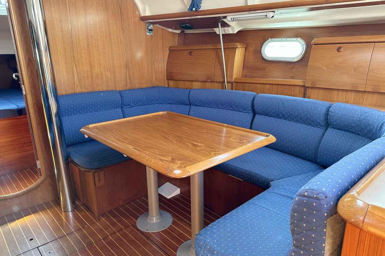 Photo #20 - Sun Odyssey 40 (Moulin Rouge) in Barth - 39548
