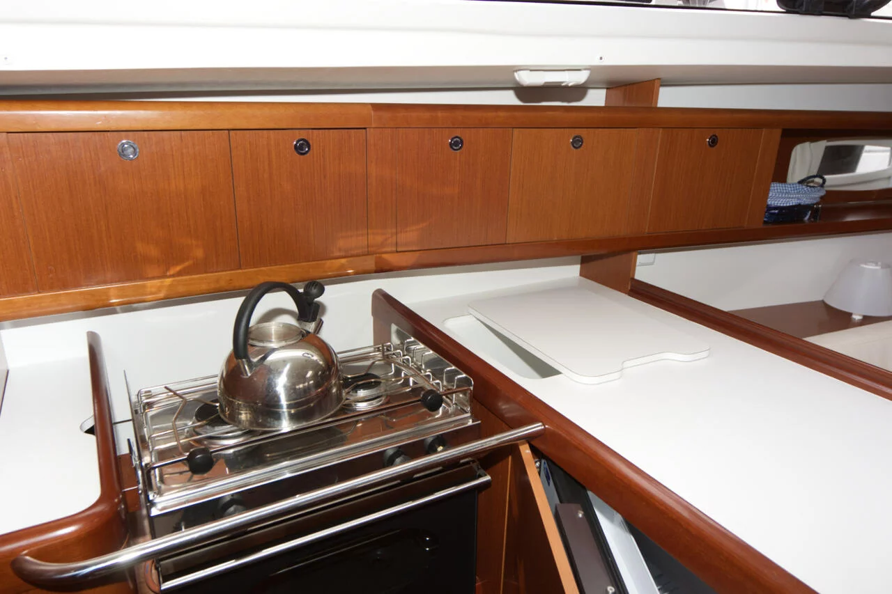 Oceanis 34 (Blaubart)  - 8
