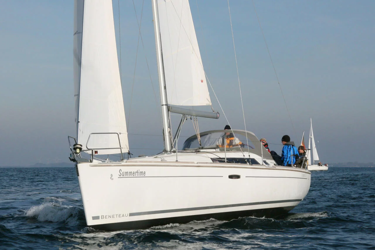 Oceanis 37 (Summertime)  - 9
