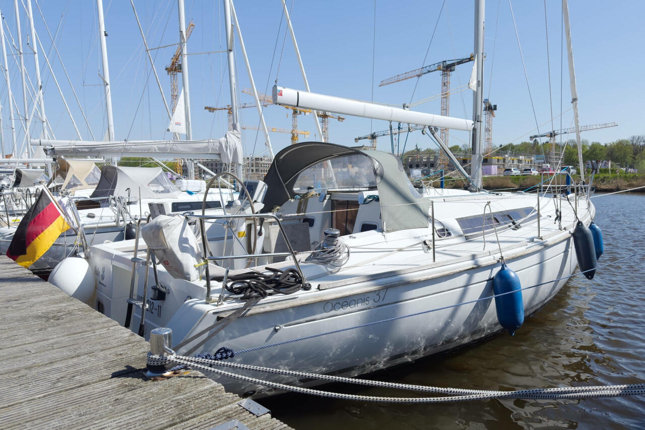Photo #4 - Oceanis 37 (Aladin) in Barth - 39572