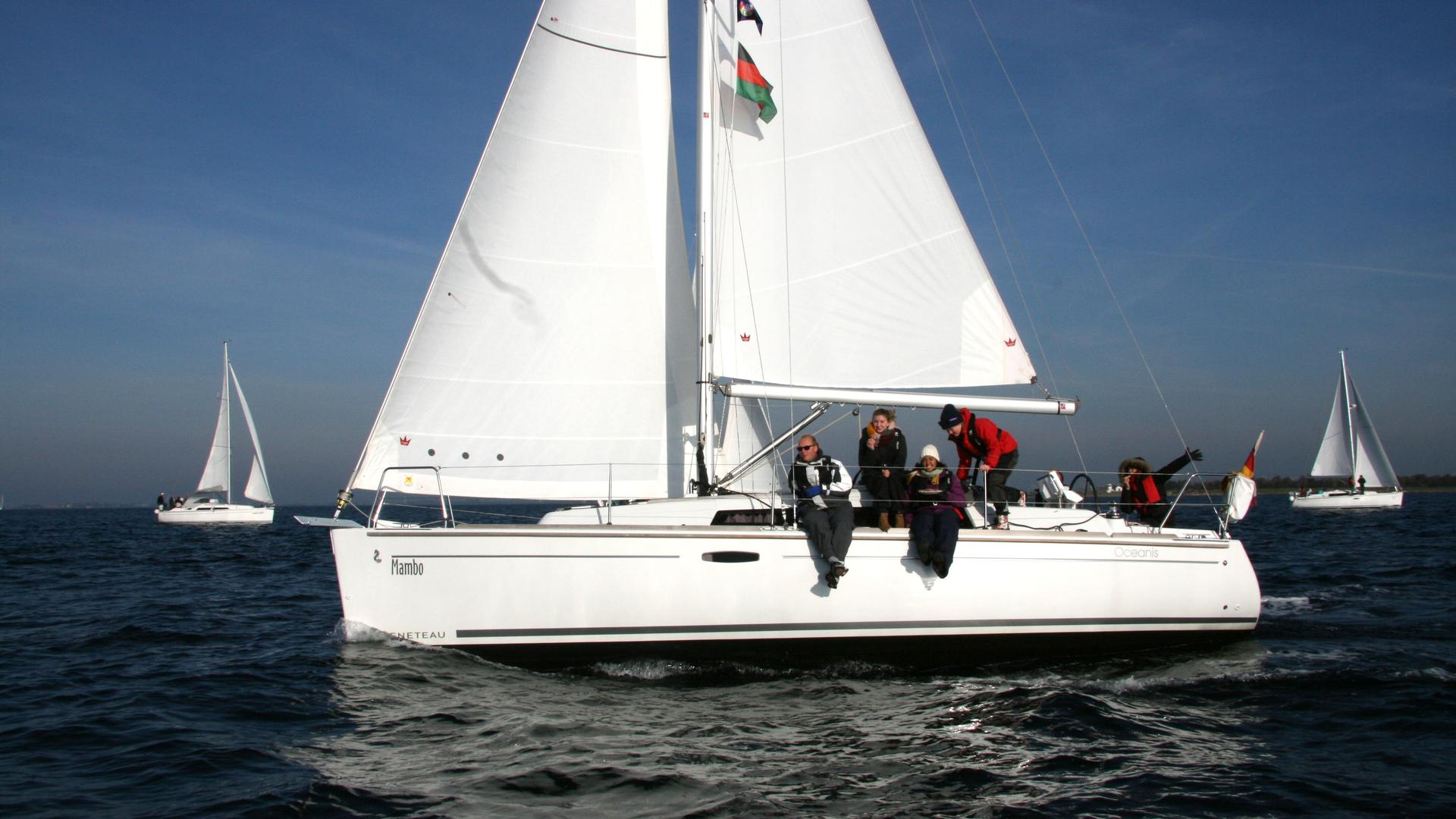 Photo #3 - Oceanis 31 (Mambo) in Heiligenhafen - 39574