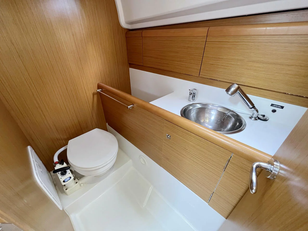 Sun Odyssey 30i (Thunder)  - 14