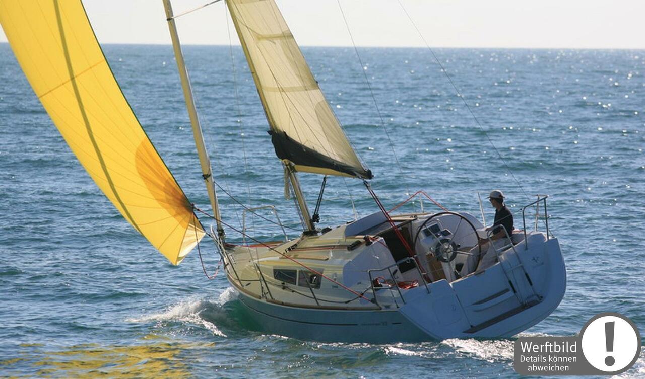 Photo #9 - Sun Odyssey 30i (Storm) in  - 39583