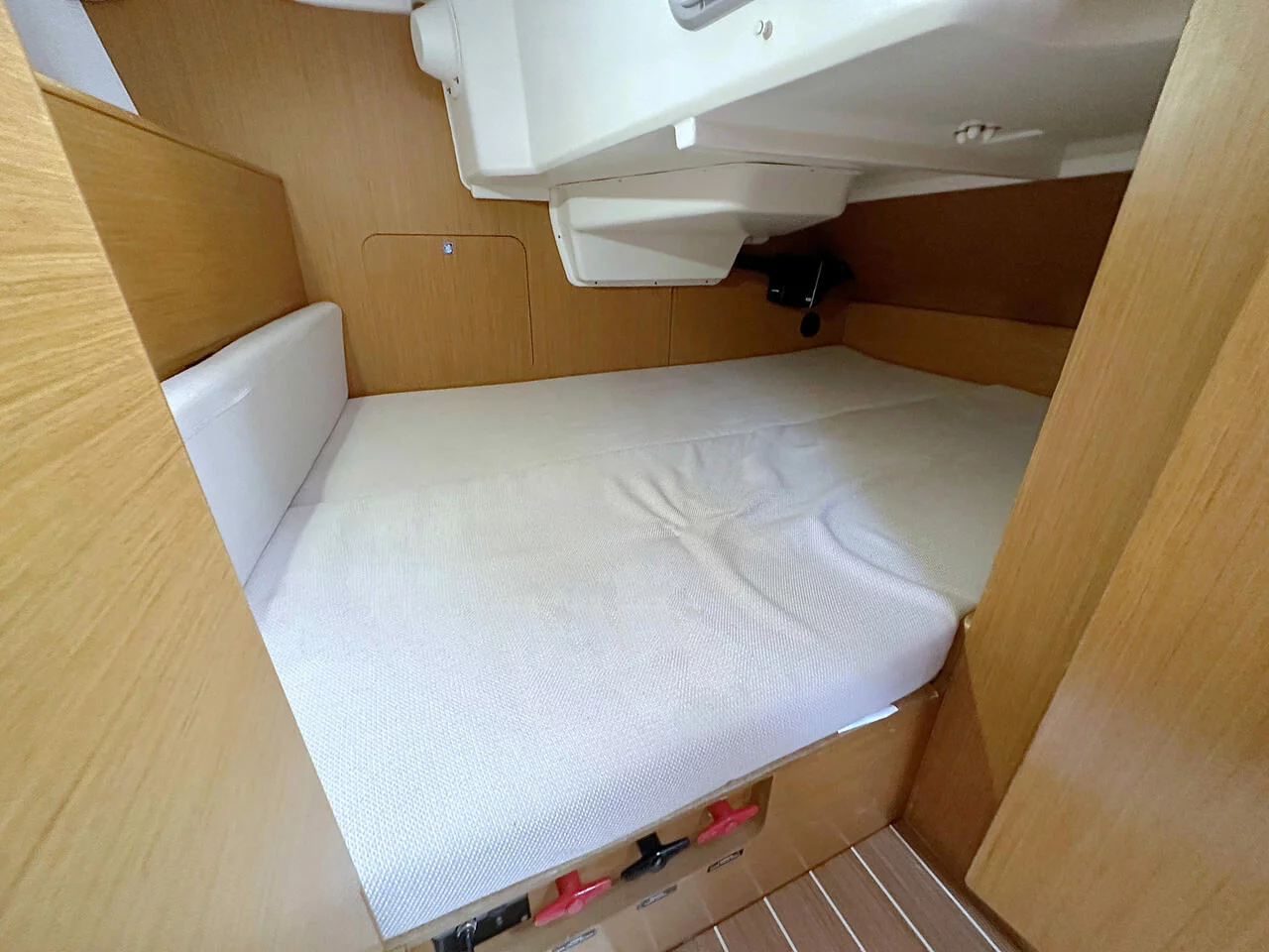 Sun Odyssey 30i (Storm)  - 15