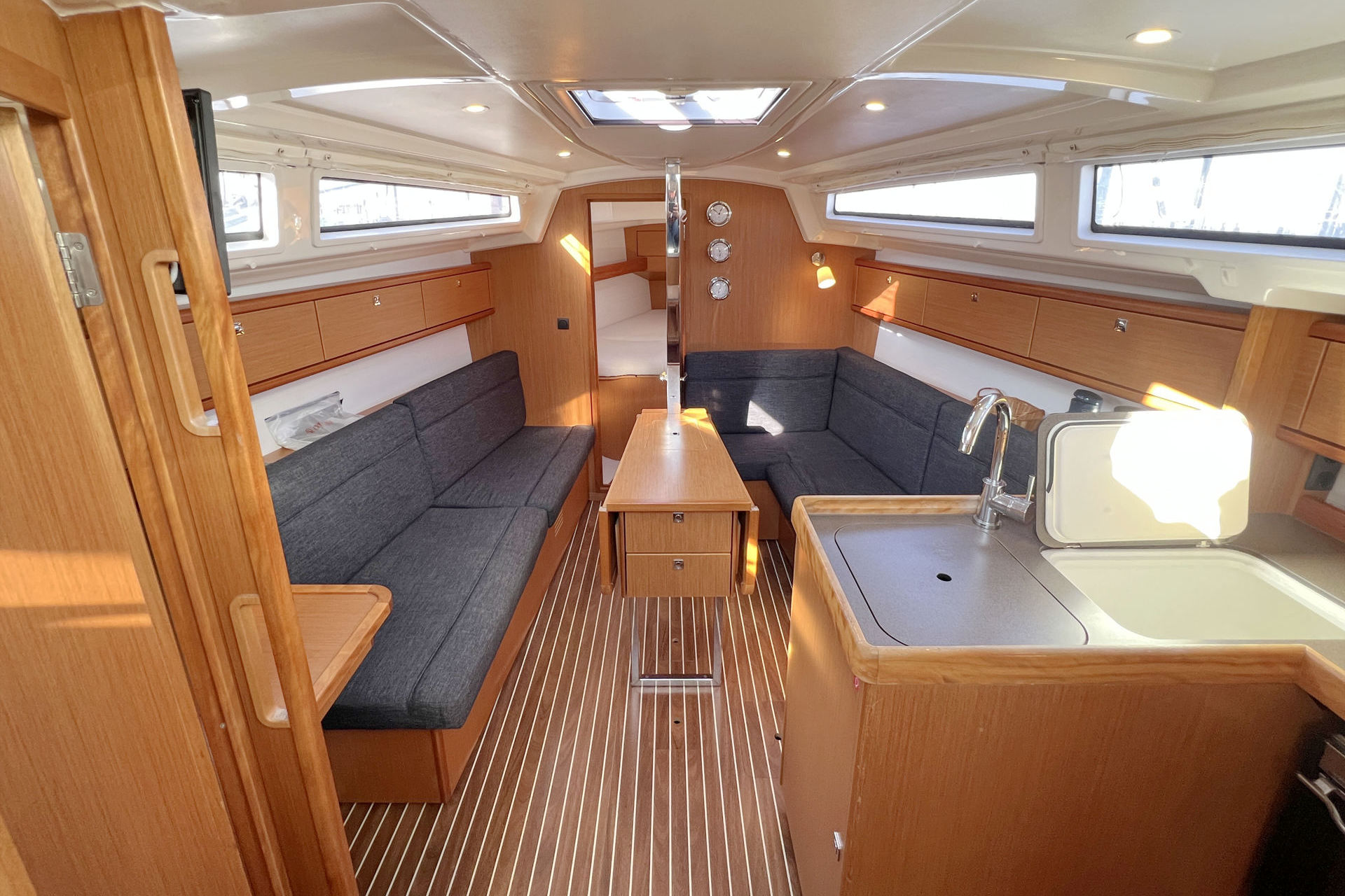 Photo #12 - Bavaria Cruiser 33 (Ramona) in Heiligenhafen - 39591