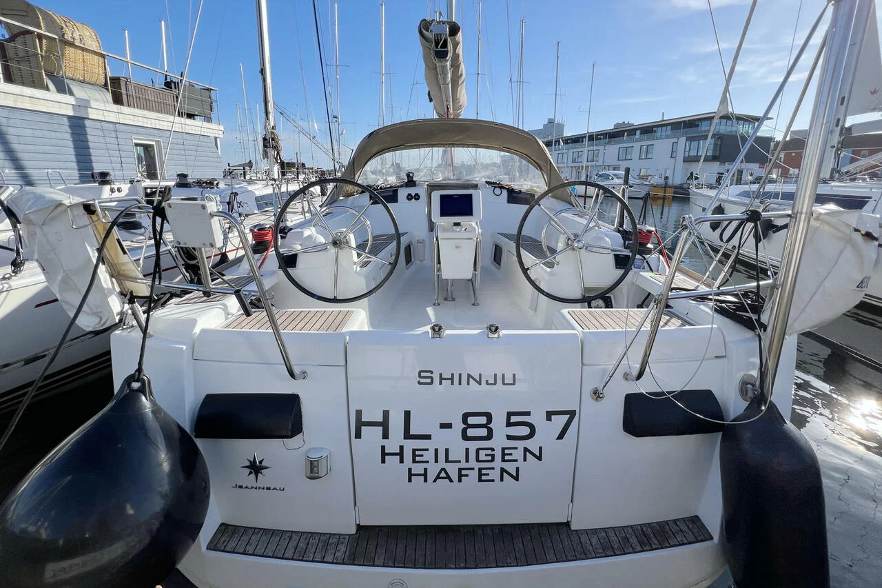 Sun Odyssey 409 (Shinju)  - 2